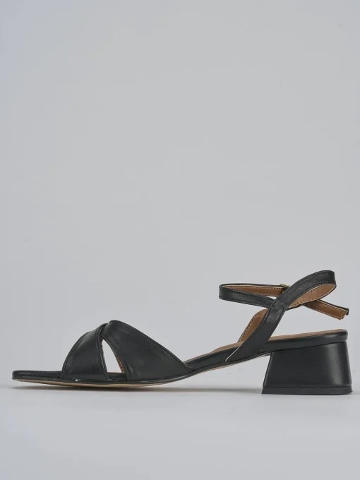 Sandalo tacco 3 cm nero pelle