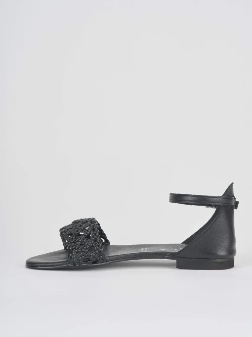 Sandalo tacco 1 cm nero pelle