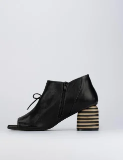 Sandalo tacco 5 cm nero pelle