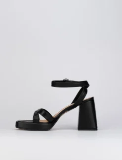 Sandalo tacco 8 cm nero pelle