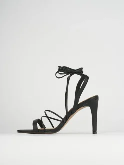 Sandalo tacco 8 cm nero pelle