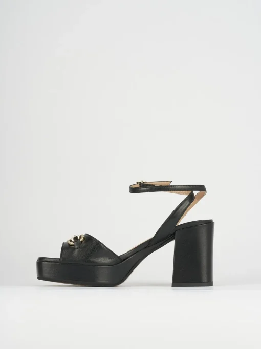Sandalo tacco 7 cm nero pelle