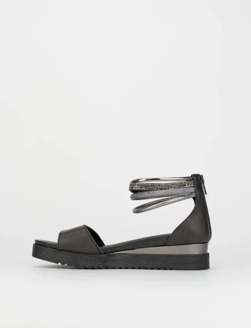 Sandalo tacco 1 cm nero pelle
