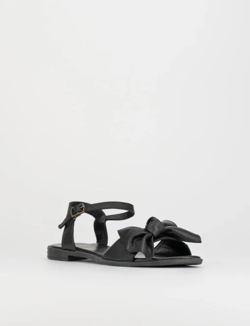 Sandalo tacco 1 cm nero pelle