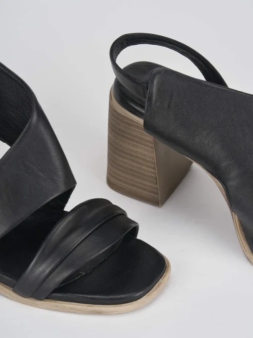 Sandalo tacco 7 cm nero pelle