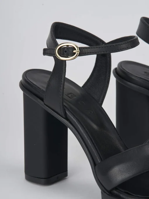 Sandalo tacco 9 cm nero pelle