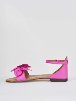 Sandalo tacco 1 cm rosa pelle