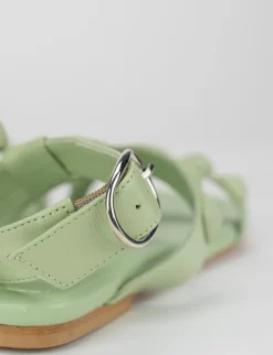 Sandalo tacco 1 cm verde pelle