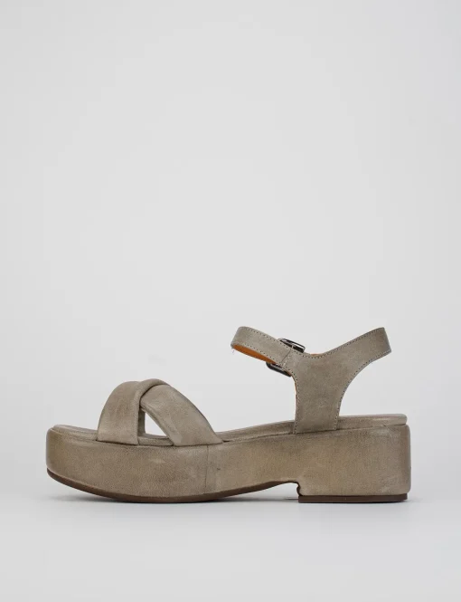 Sandalo tacco 1 m beige pelle