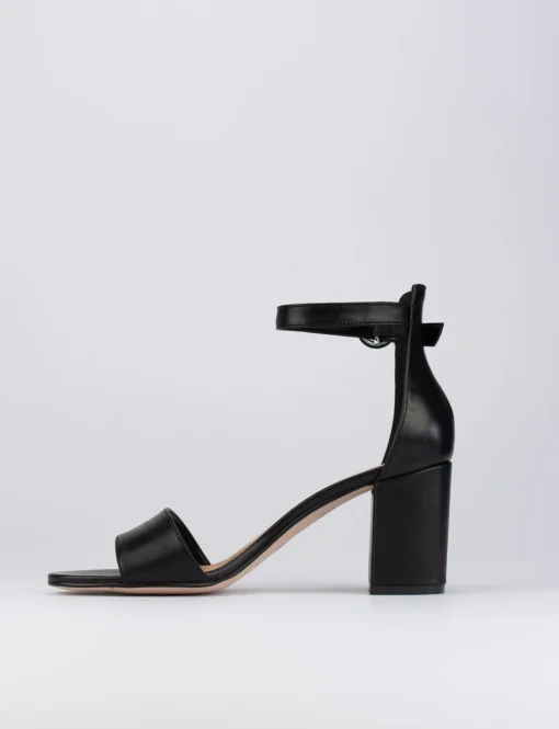 Sandalo tacco 7cm nero pelle