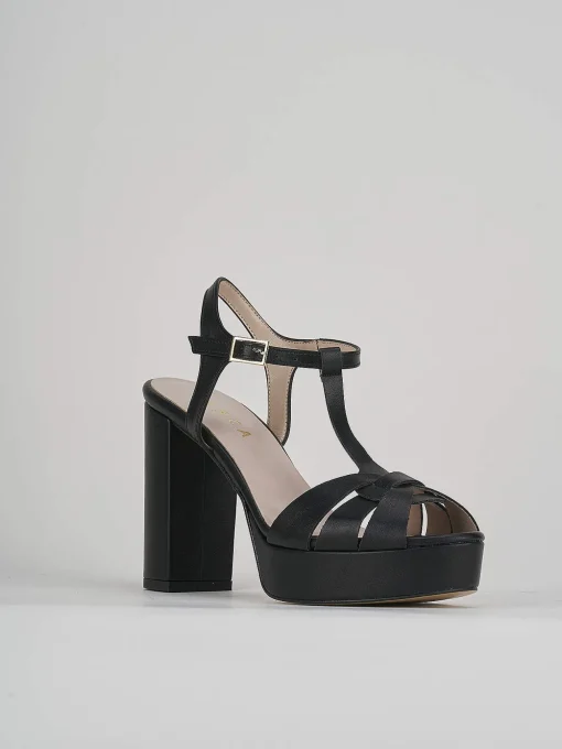 Sandalo tacco 9cm nero pelle