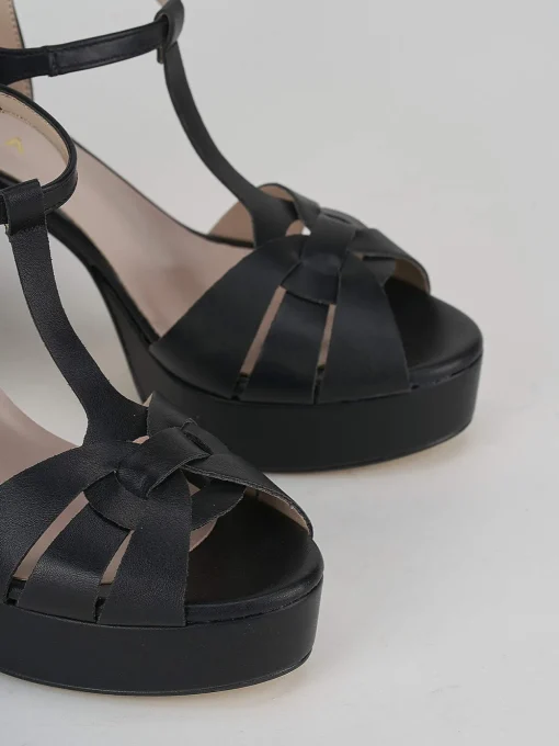 Sandalo tacco 9cm nero pelle