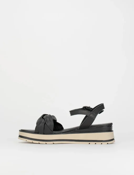 Sandalo zeppa 1 cm nero pelle