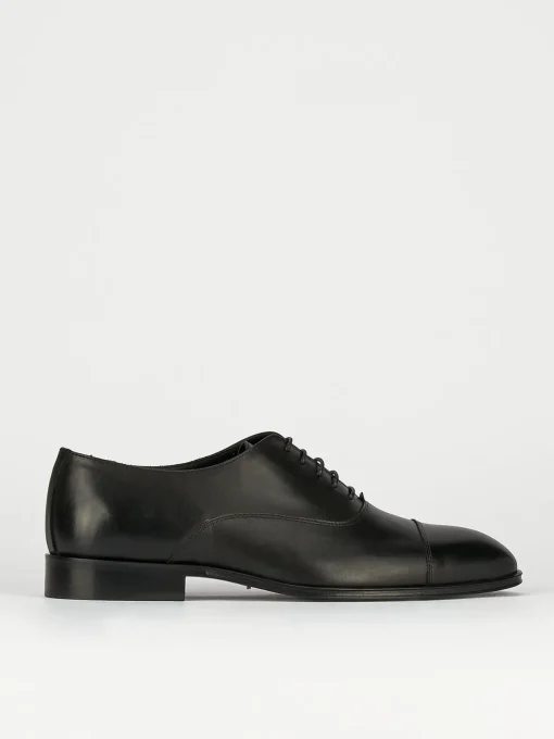 Scarpa lacci tacco 2 cm nero pelle