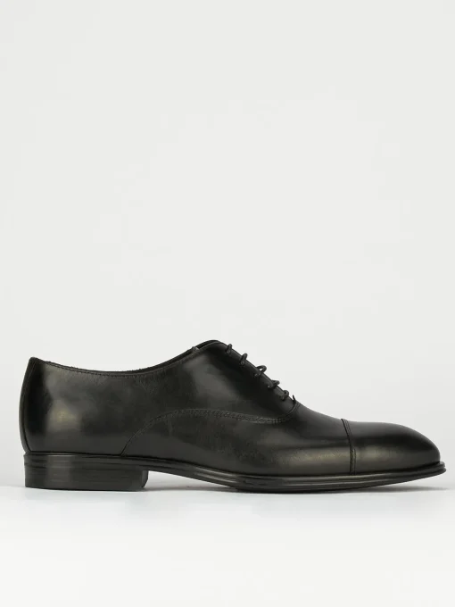 Scarpa lacci tacco 2 cm nero pelle