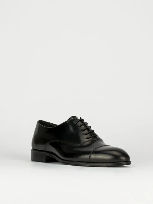 Scarpa lacci tacco 2 cm nero pelle
