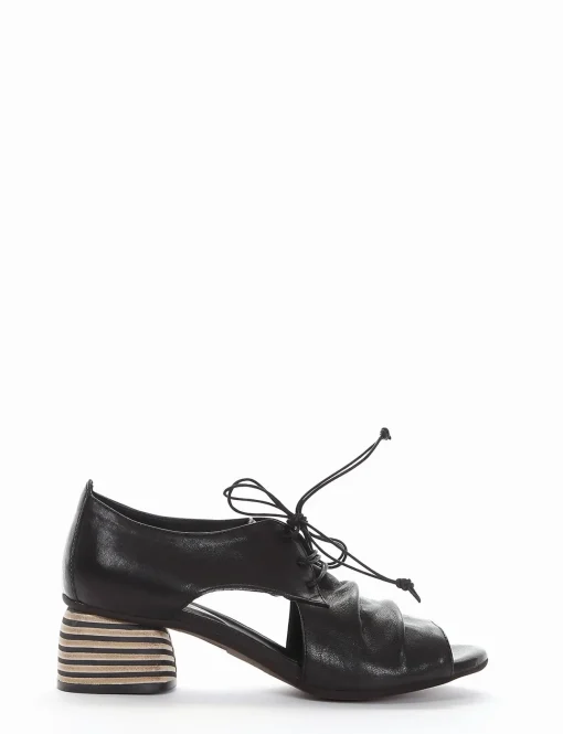 scarpa lacci tacco 5 cm nero