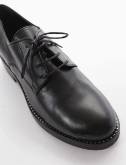 scarpa lacci tacco 2 cm nero