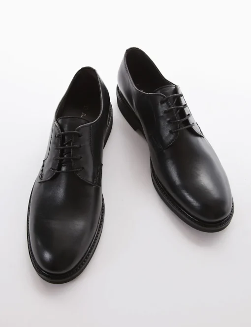 scarpa lacci tacco 2 cm nero