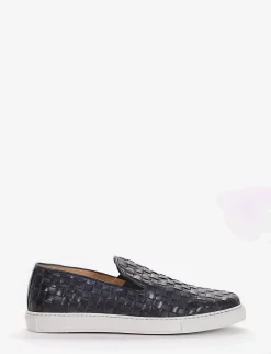 slip on fondo gomma e soletto interno in vera pelle. Tomaia in morbidissima pelle intrecciata blu