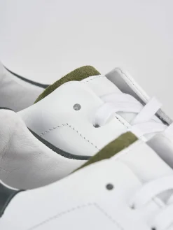 Sneakers bianco pelle