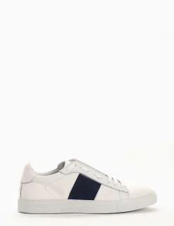 sneakers fondo gomma e soletto interno in vera pelle. Tomaia in morbidissima pelle nappata bianco