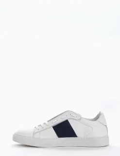 sneakers fondo gomma e soletto interno in vera pelle. Tomaia in morbidissima pelle nappata bianco