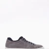 sneakers fondo in gomma e soletto interno in vera pelle. Tomaia in morbidissima pelle nappata microforati grigio