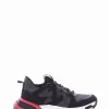 sneakers fondo in gomma e soletto interno in vera pelle. Tomaia in bellissimo tessuto con riporti in pelle scamosciata nero