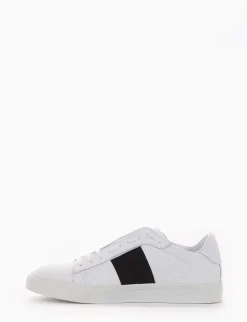 sneakers fondo in gomma e soletto interno in vera pelle. Tomaia in morbidissima pelle nappata bianco