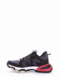 sneakers fondo in gomma e soletto interno in vera pelle. Tomaia in bellissimo tessuto con riporti in pelle scamosciata nero