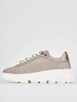 Sneakers nabuk beige