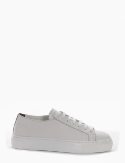 Snkrs fondo bianco liscia