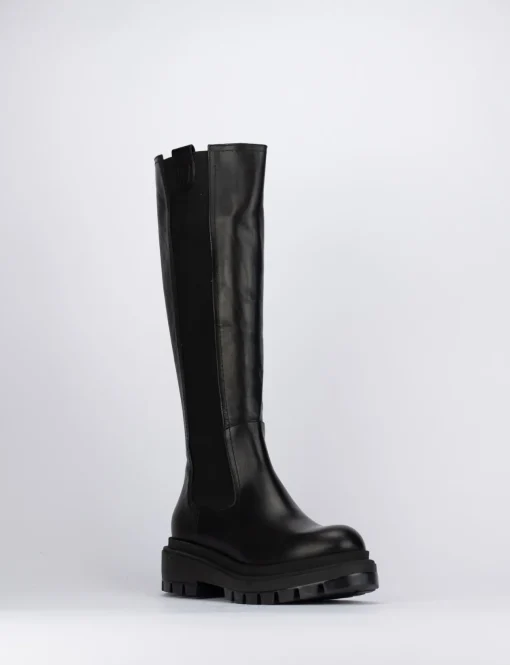 Stivale tacco 2 cm nero pelle