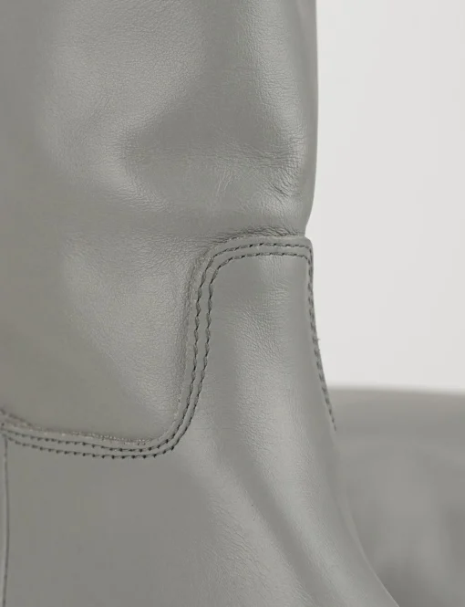 Stivale tacco 2 cm grigio