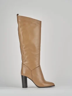 Stivale tacco 8 cm marrone pelle