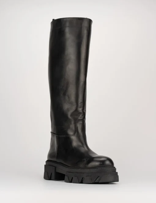 Stivale tacco 2 cm nero