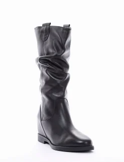 stivale tacco 2 cm nero