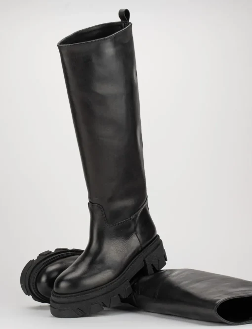 Stivale tacco 2 cm nero