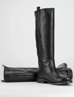 Stivale tacco 2 cm nero