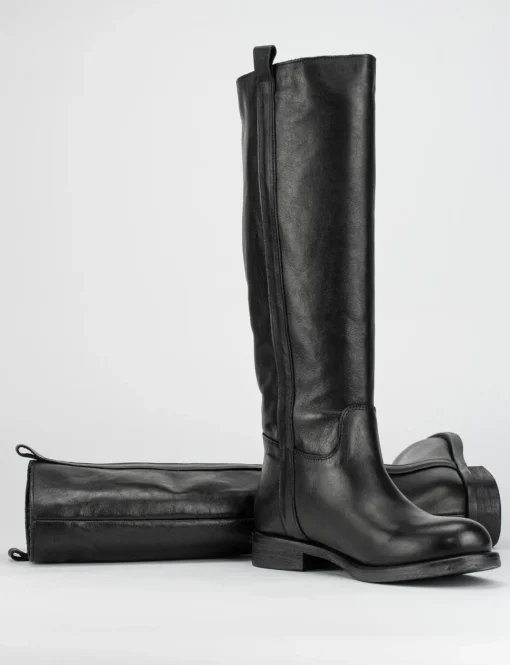 Stivale tacco 2 cm nero