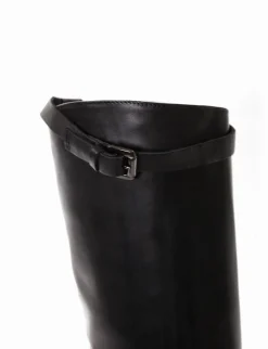 stivale tacco 2 cm nero