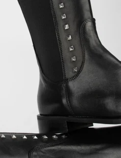 Stivale tacco 2 cm nero