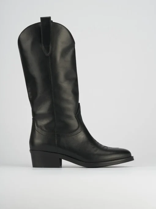 Stivale tacco 2 cm nero pelle