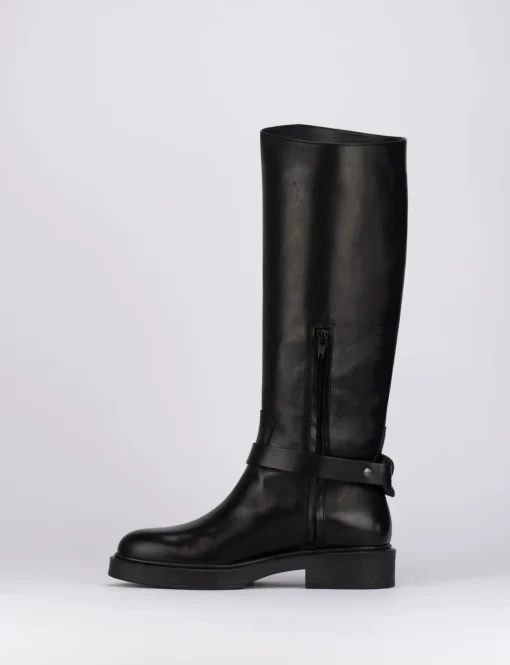 Stivale tacco 2 cm nero pelle