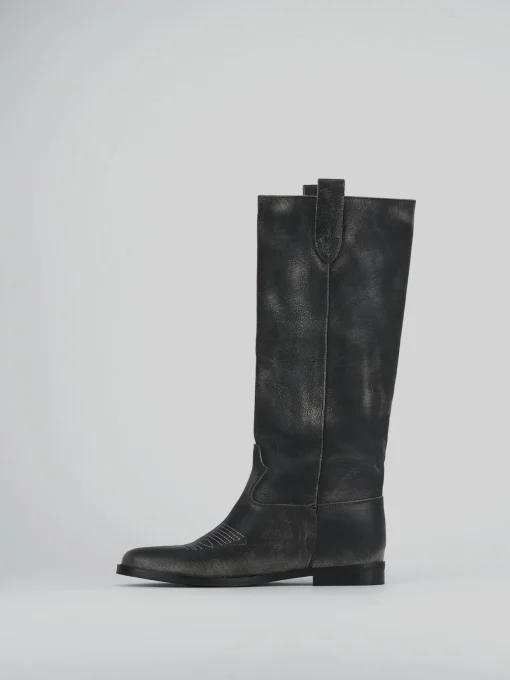 Stivale tacco 2 cm nero pelle
