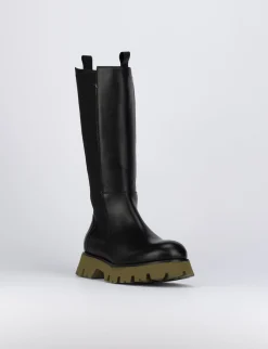 Stivale tacco 2 cm nero pelle