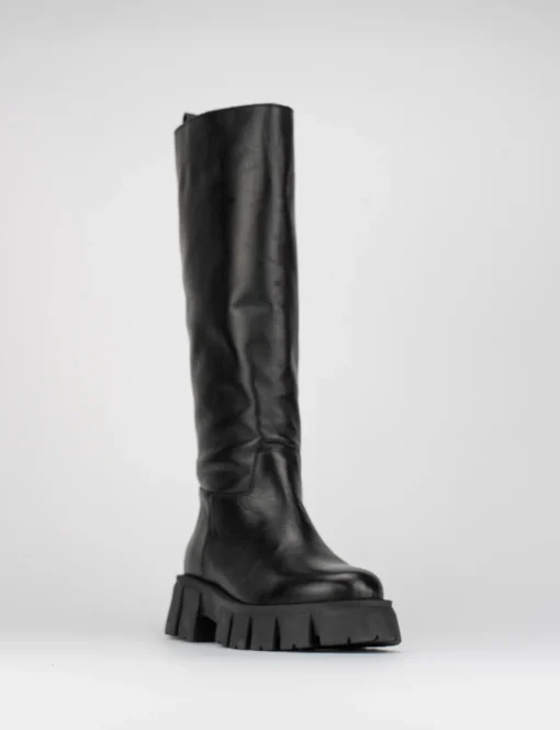 Stivale tacco 1 cm nero pelle