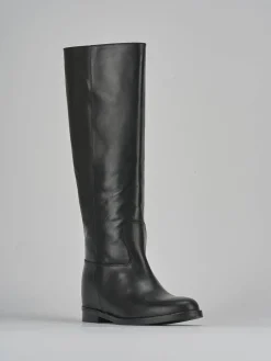Stivale tacco 2 cm nero pelle