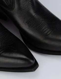 Stivale tacco 4 cm nero pelle
